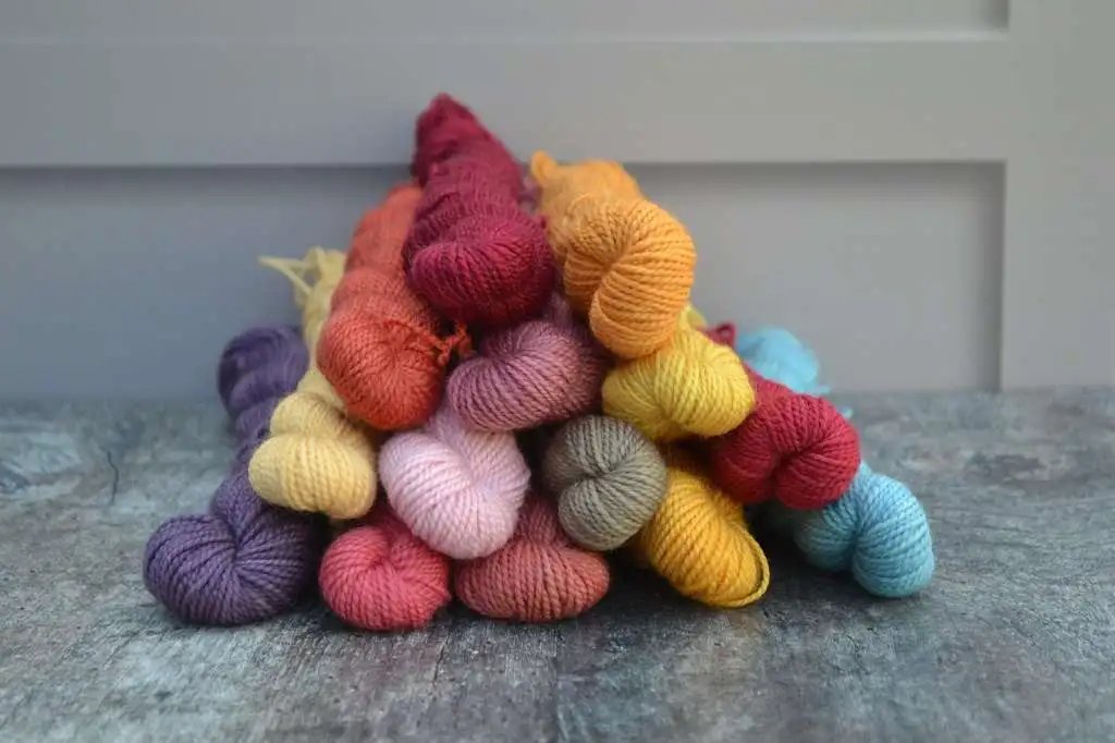 Hand dyed yarn UK. A selection of 20 gram mini skeins of yarns