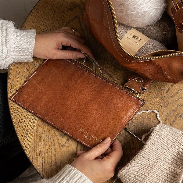 Re:Designed Project 5 Flat Clutch Walnut Gold