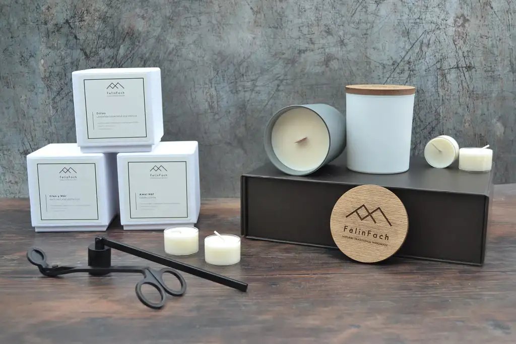Handmade Signature Candle with wood wicks, made with plant-based soy wax.
