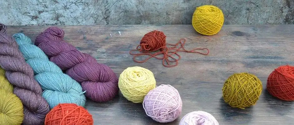 Hand dyed yarn, dyed with natural dyes. Indie yarn dyer