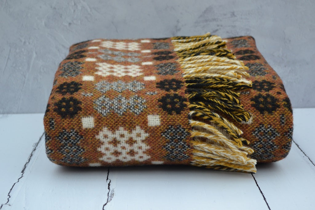 Welsh blanket - woven in Wales and finished with a long purled fringe