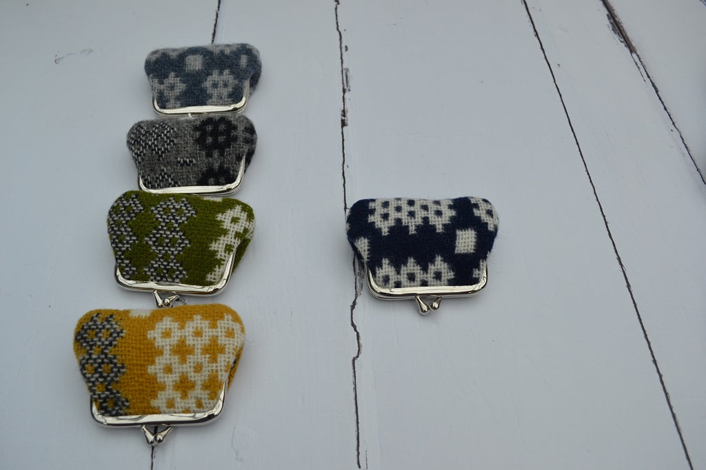 Caban Coch - Navy Blue