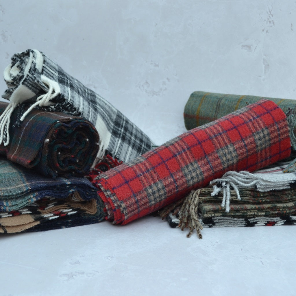 Lambswool wool scarves woven in Wales