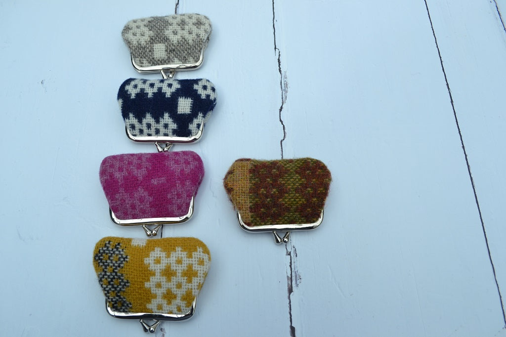 Tapestry coin purse clearance
