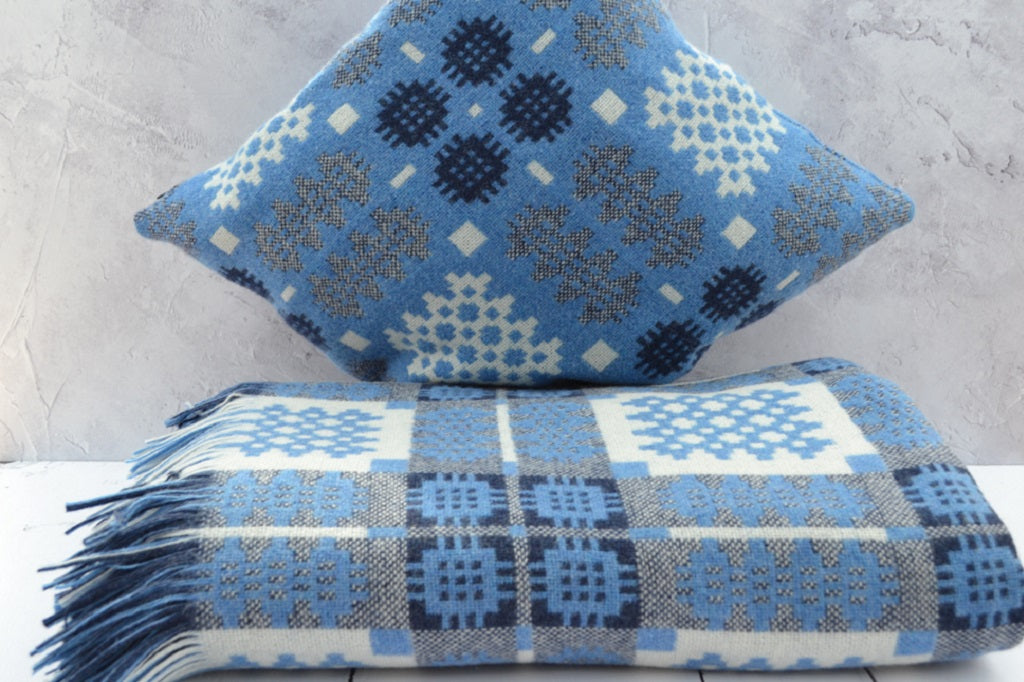 Portmerion welsh tapestry blanket cornflower blue